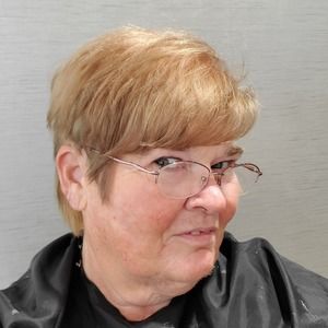 Meet your Posher, Karyn